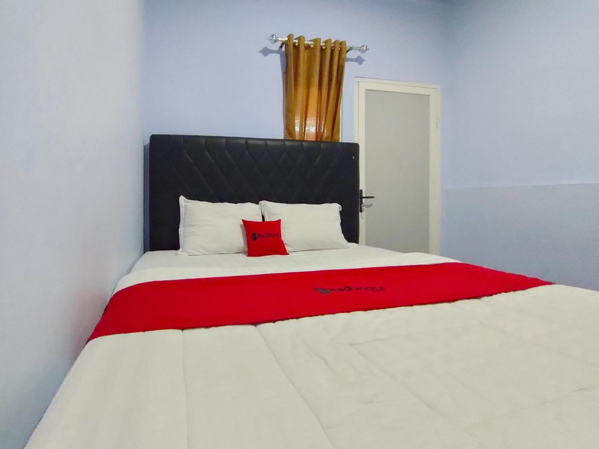 Hotel Reddoorz Syariah Near Stasiun Wates Wates  Exteriér fotografie